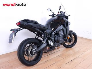 YAMAHA TRACER 9