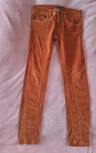 Pantaloni velluto Zara arancioni S/M + maglione