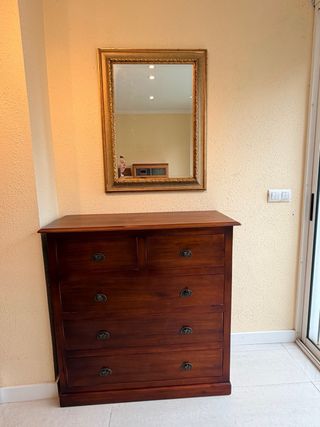 Cómoda de madera con 6 cajones