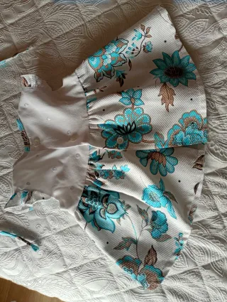 Conjunto Vestido, culetin y capota Bebé Niña