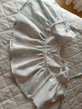 Conjunto Vestido, culetin y capota Bebé Niña