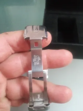 Reloj Lotus Hombre Cuadrado Plata Negro