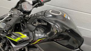 Kawasaki Z 900 125CV Negra/Gris