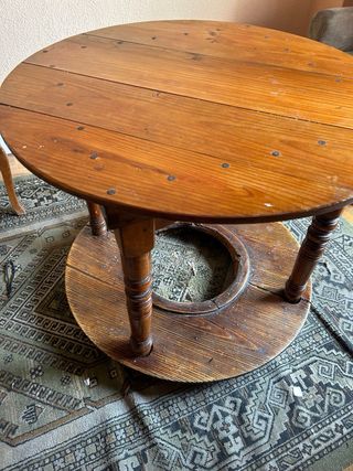 Mesa redonda vintage de madera