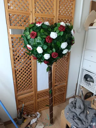 2 Árboles Corazón Flores Alicia País Maravillas