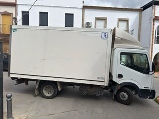 Nissan Cabstar 2007
