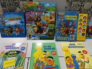 Lote de libros infantiles musicales y otros