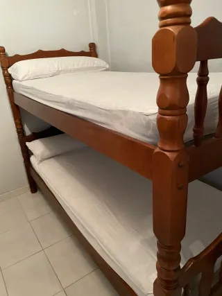 Cama literas superpuestas madera 190 cms.