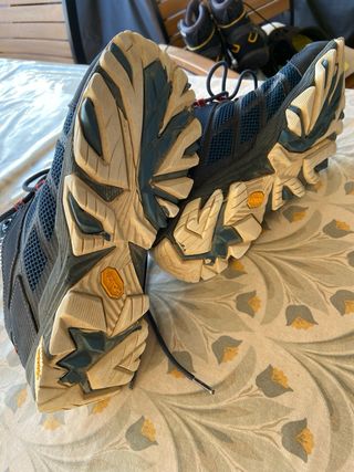 Zapatillas Merrell senderismo azul/rojo