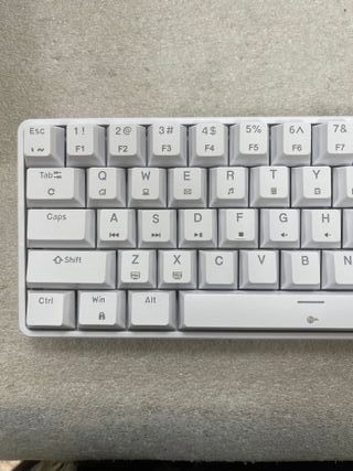 Teclado Mecánico Gaming Dierya DK61se Mini 60%
