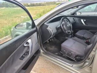 Nissan Primera 2005