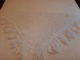 Toquilla bebé tejida