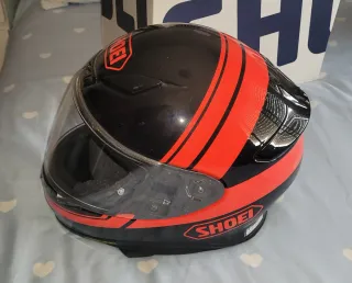 Casco moto Shoei