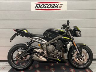 Triumph Street Triple 765 RS Negra y Amarilla