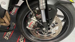 Triumph Street Triple 765 RS Negra y Amarilla