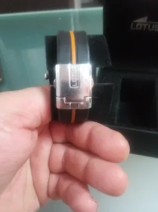 Reloj Lotus Hombre Negro Naranja