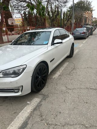BMW SERIE 7 impecable