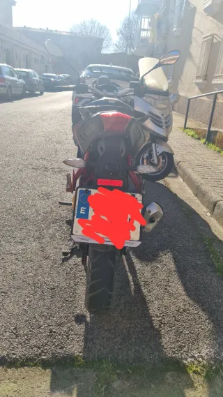 Benelli Bn 125 Naked 2021 Negra