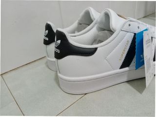 Adidas Superstar Blancas y Negras Talla 36