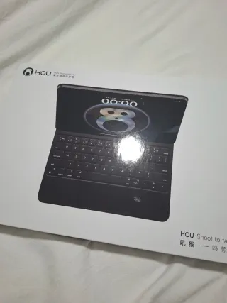 Funda Teclado HOU Mofa blanca