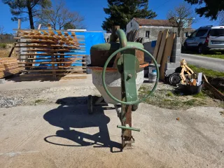 Hormigonera Inhersa H-300