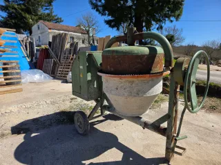 Hormigonera Inhersa H-300