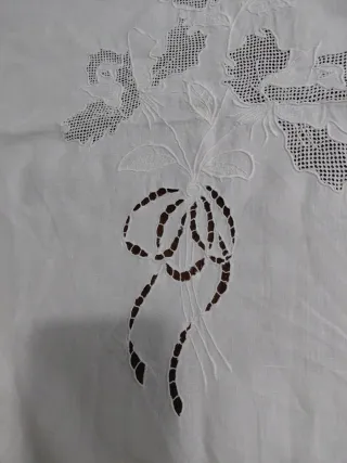 Tovaglia lino ricamata 210x170 cm