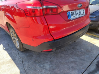 Paragolpe trasero Ford Focus III Wagon (Vers