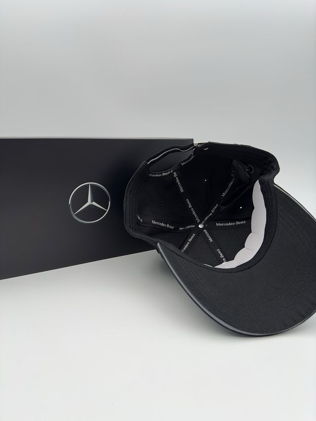 Gorra Silver bordada de Mercedes-Benz