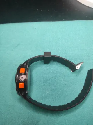 Reloj Digital Louis Valentin