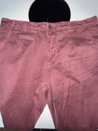 Pantalones Pull&Bear rojos talla 44