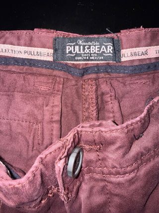 Pantalones Pull&Bear rojos talla 44