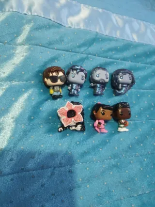 Se vende lote de 7 Funko Pop Stranger Things 13€