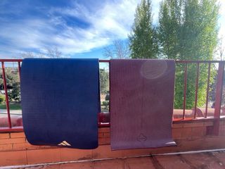 2 esterillas de yoga en buen estado – 10€ las dos