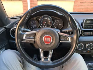 FIAT 124 Spider 2017