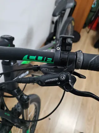 Bicicleta Cube Analog 27.5