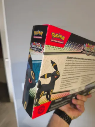 Colección Premium Pokémon Evoluciones Prismáticas