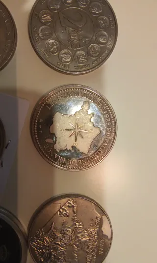 Lote de monedas conmemorativas