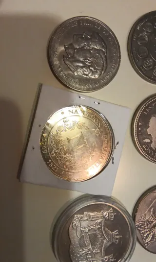 Lote de monedas conmemorativas