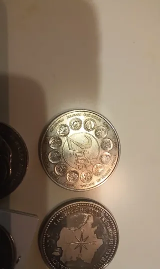 Lote de monedas conmemorativas