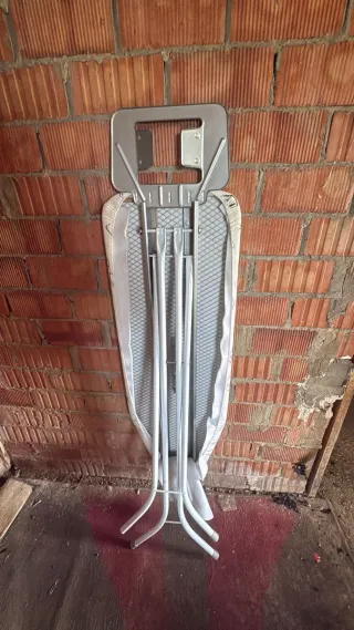 Tabla de planchar,metal,posicion de medidas