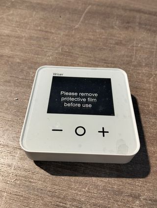 Schneider Electric - Wiser Termostato de habitación