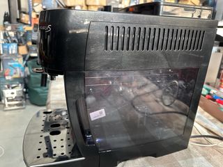 Cafetera Magnifica S DeLonghi Negra