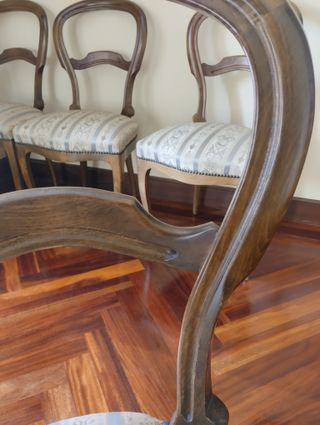 4 Sillas de Comedor Madera y Tela