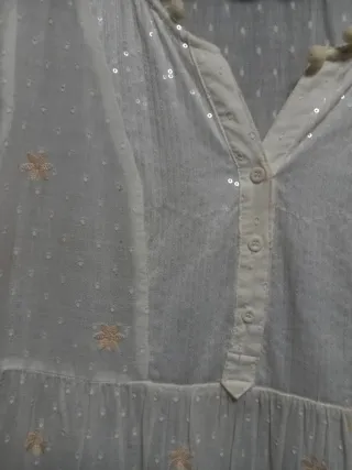 Camisa bordada con lentejuelas