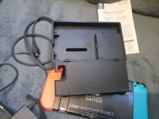 Nintendo Switch Azul/Rojo Completo