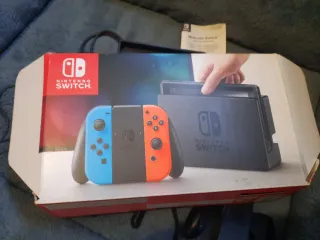 Nintendo Switch Azul/Rojo Completo