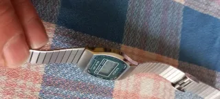 Reloj Digital Katachi Solar Look