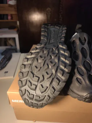 Merrell Hydro Runner Talla 42 Negro