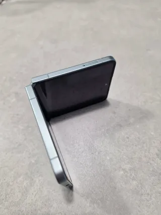 Samsung Galaxy Z Flip 7 Verde Menta